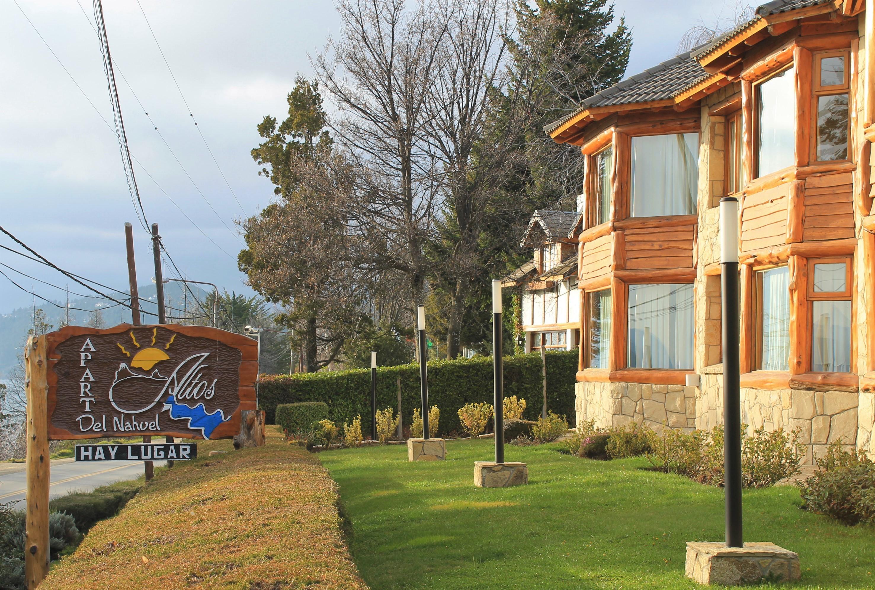 Apart Altos Del Nahuel San Carlos de Bariloche Exterior photo